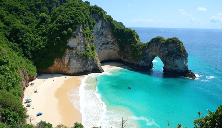 Pantai Lubang Buaya